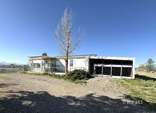 2nd image of 439 Jasper Dr