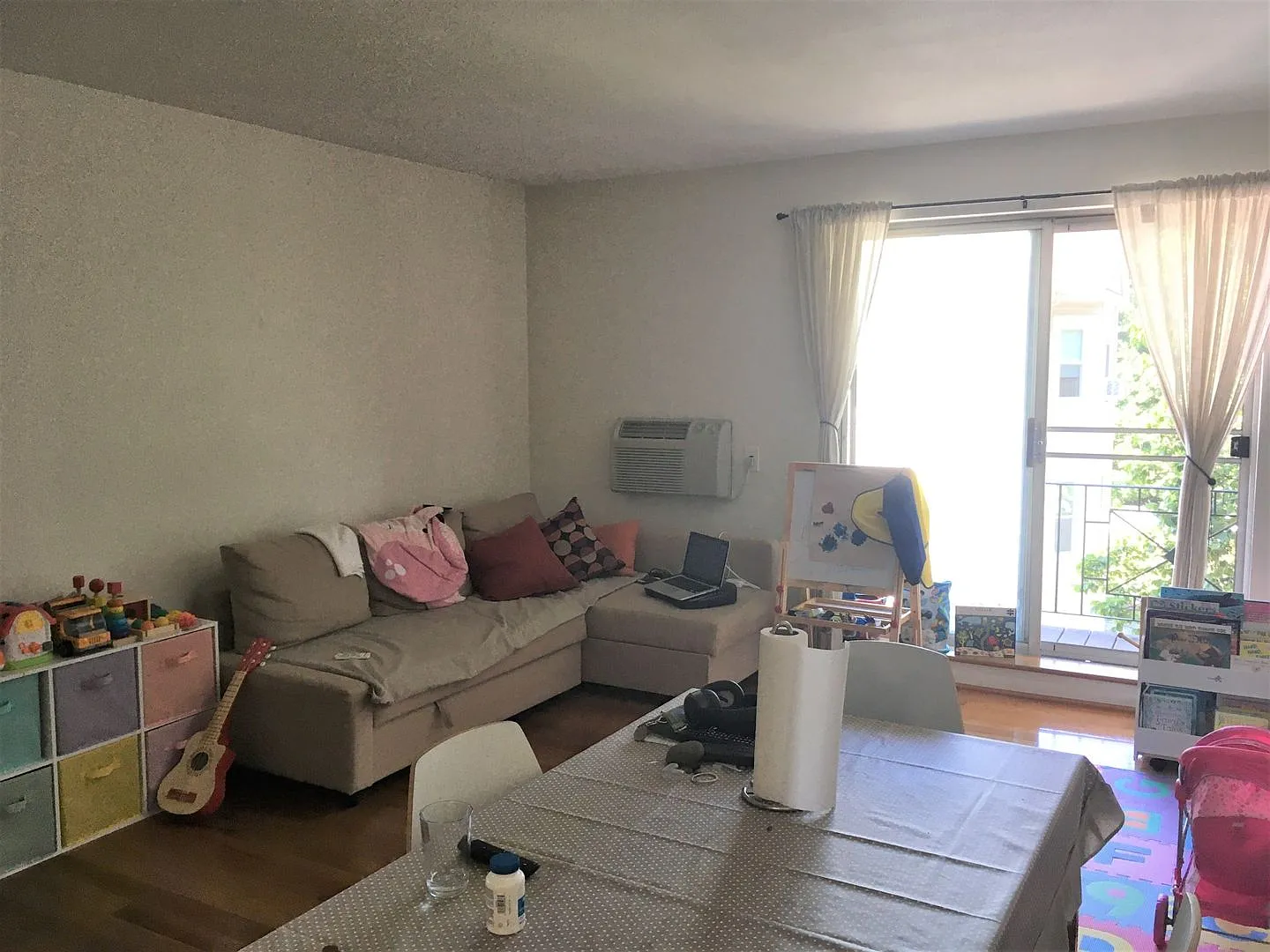 804 Centre St — Photo 2