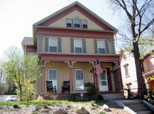 19 Oxford St, Worcester, MA 01609