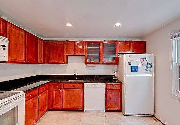 Kitchen(Fully Updated)