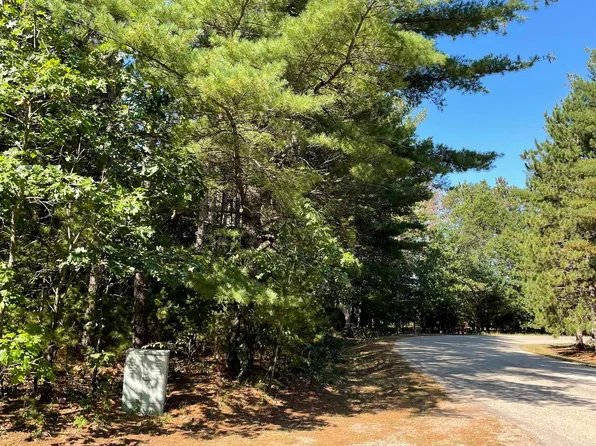 Hidden Ct #56, Neshkoro, WI 54960