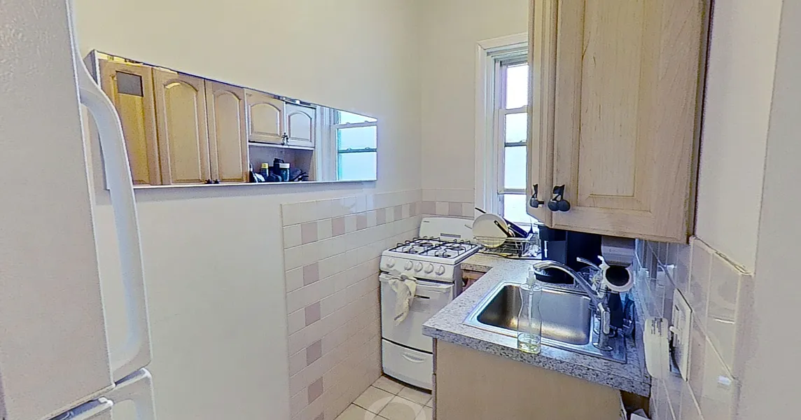 Building Photo - 1111 Boylston St #26C