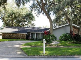 2269 Willowbrook Dr, Clearwater, FL 33764