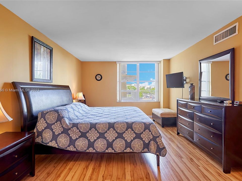 1st image of 231 174th St APT 416