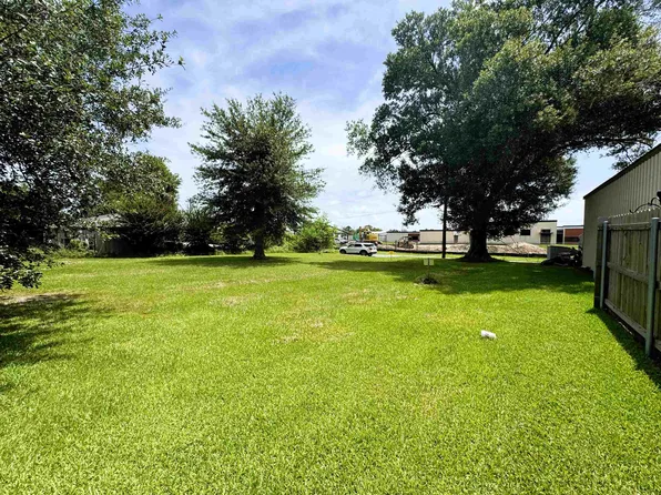 1705 Clarence St, Westlake, LA 70669
