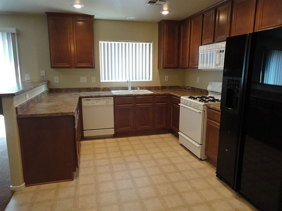 2nd image of 8313 Time Machine Ave #0
