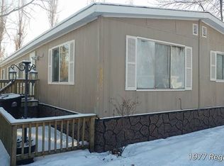 2501 Lawndale Rd, Grand Forks, ND 58201