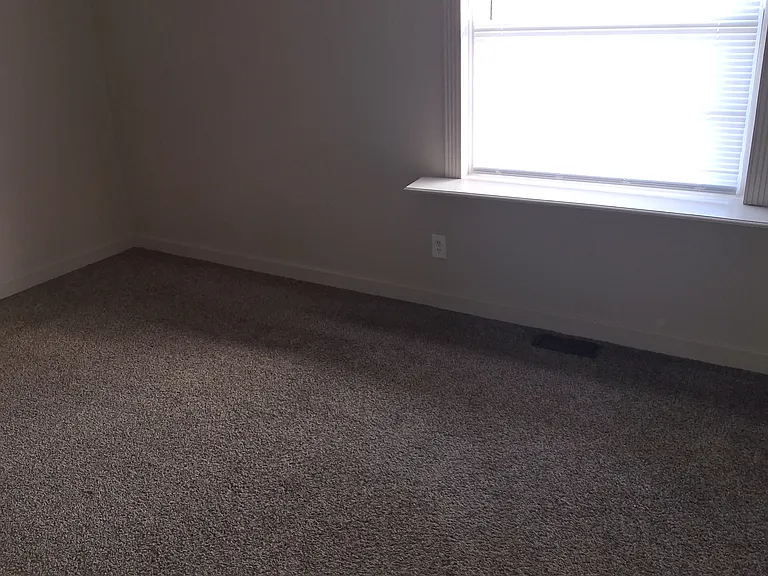 5439 Gerald Dr — Photo 19