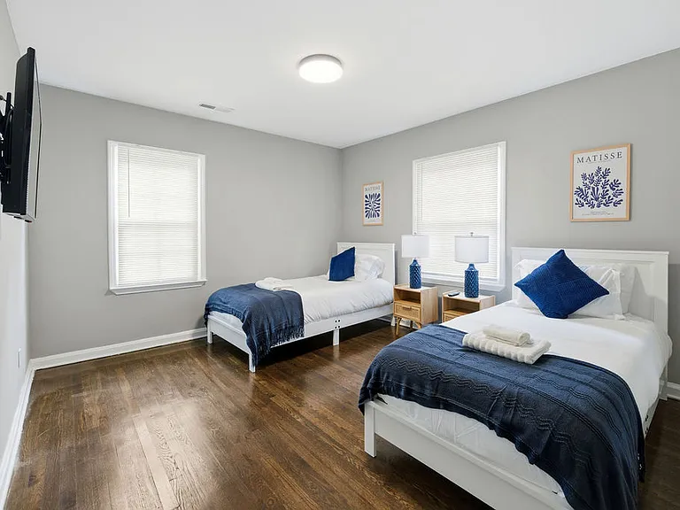 1114 Oakland Dr SW #A — Photo 11