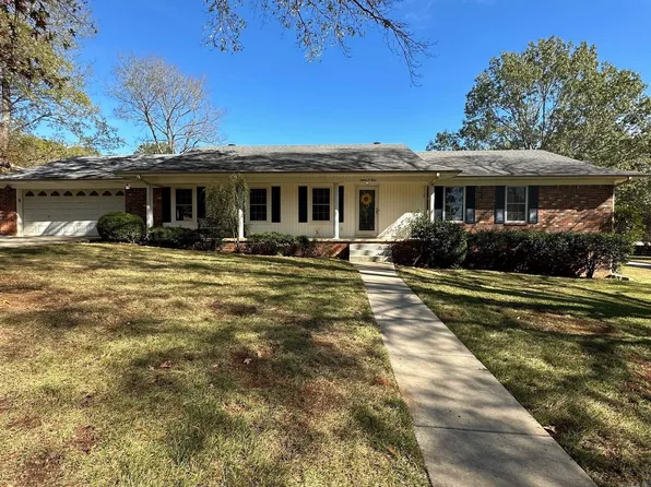 1603 Hidden Valley Cv, Benton, AR 72019