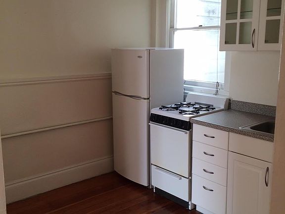 3rd image of 1750 Mission St APT 24