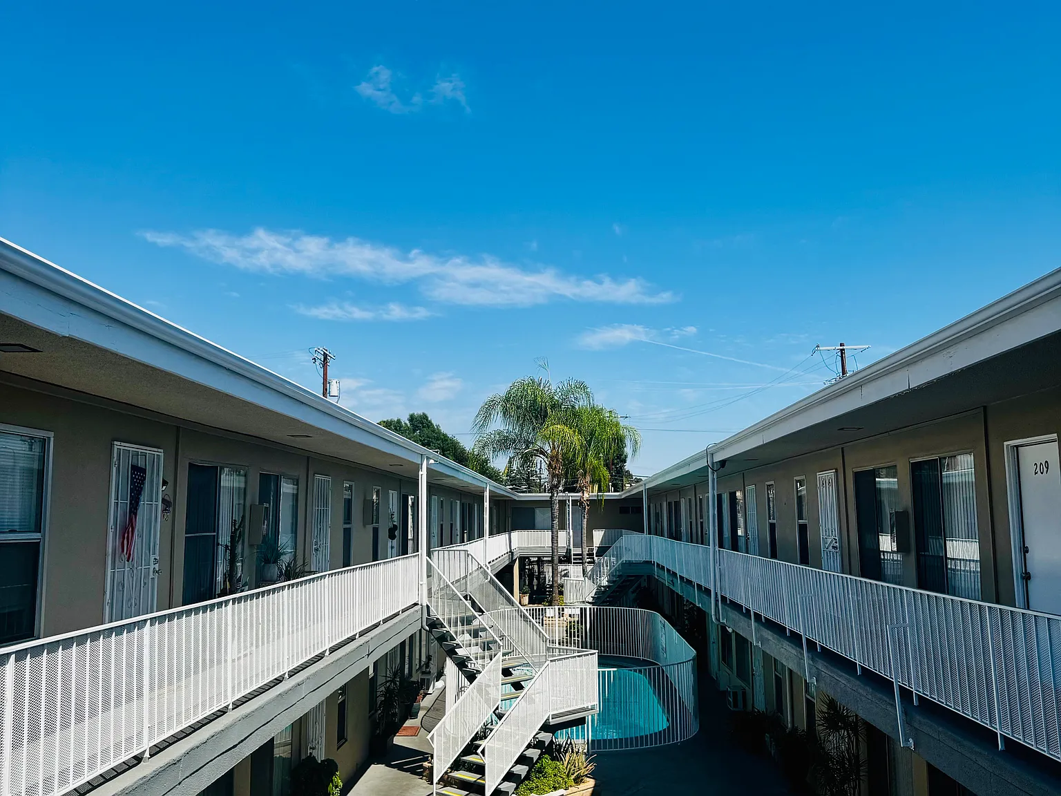 Laurel Grove Terrace — Photo 1