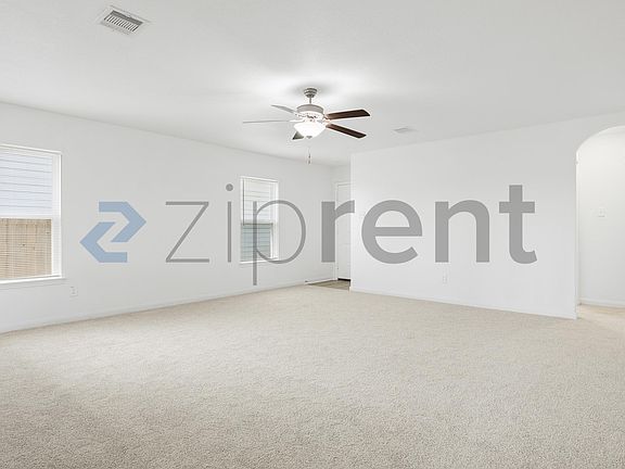 4th image of 5822 Sapphire Lagoon Rd