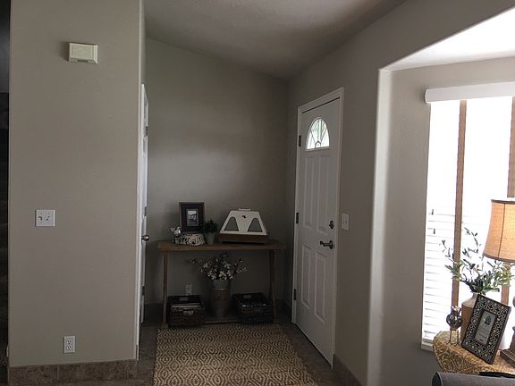 5th image of 216 W 1640th St N