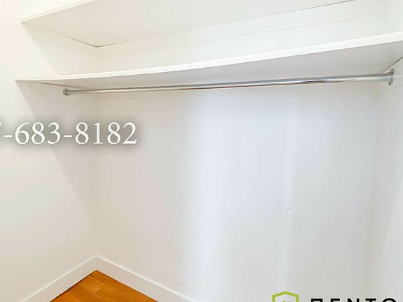5th image of 949 Willoughby Ave #349