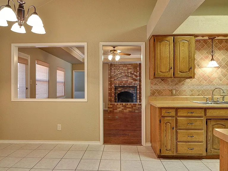 316 Bremen Dr — Photo 10