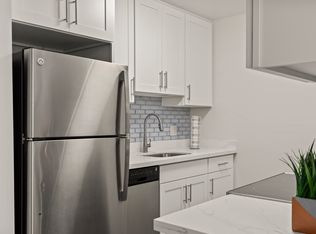Summit Place, Seattle, WA 98122