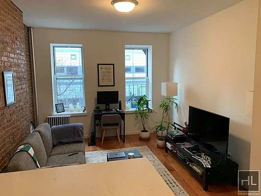 Rented by Highline Residential | media 13