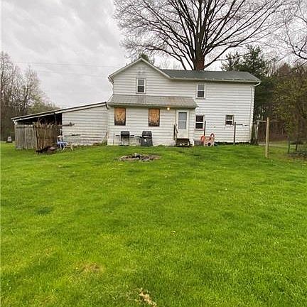 3rd image of 179 Stewart Ave