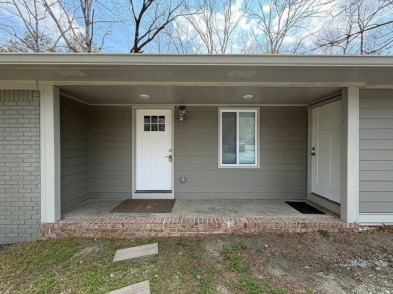 32 Lovers Ln NE — Photo 27