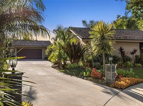4th image of 5208 E Gatewood Ln