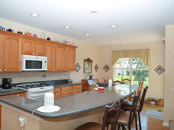 5th image of 12785 Rock Creek Cir