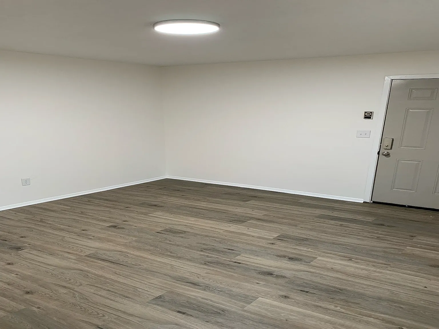 Franklin Flats — Photo 1