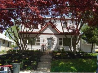 840 Amosland Rd, Morton, PA 19070