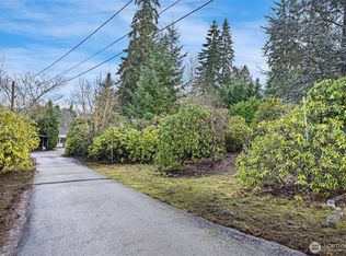 19028 15th Avenue NE, Seattle, WA