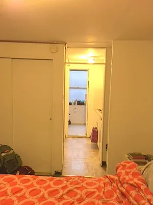 Rented by Moses Stoller, LREB | media 5