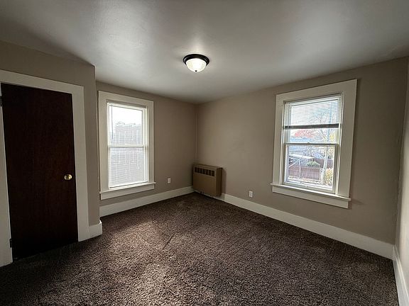 4th image of 1209 Saint Marys Ave APT 4