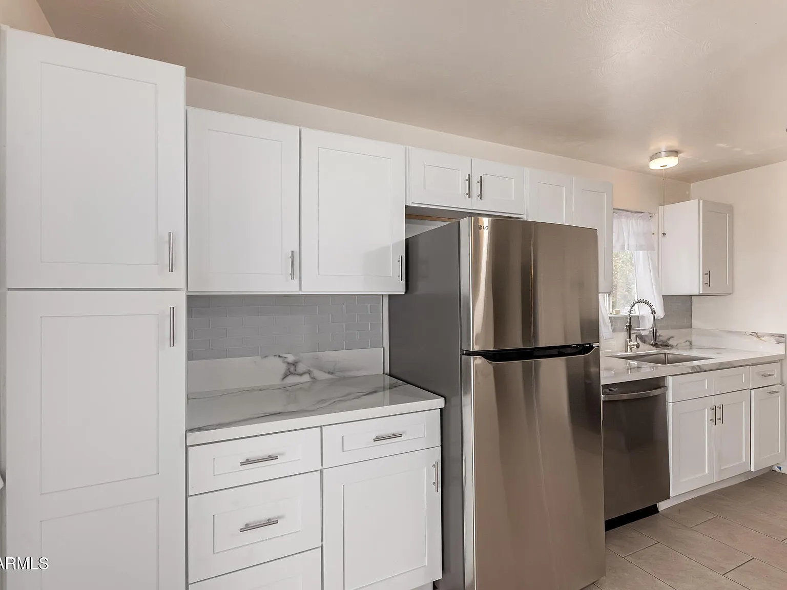 3 bed, 2.0 bath, 2023 sqft, $2,195 — Photo 1