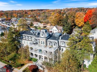 40 Louella Ct APT B3, Wayne, PA 19087