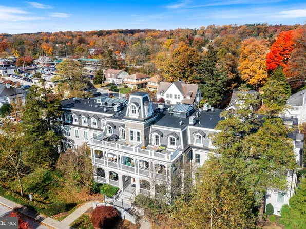 40 Louella Ct APT B3, Wayne, PA 19087