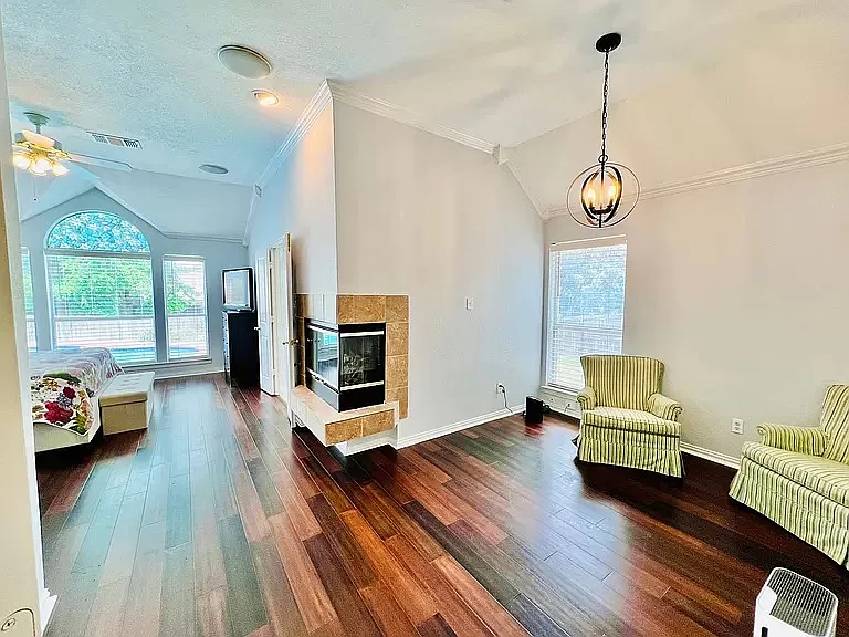 3929 Autumn Ln — Photo 12