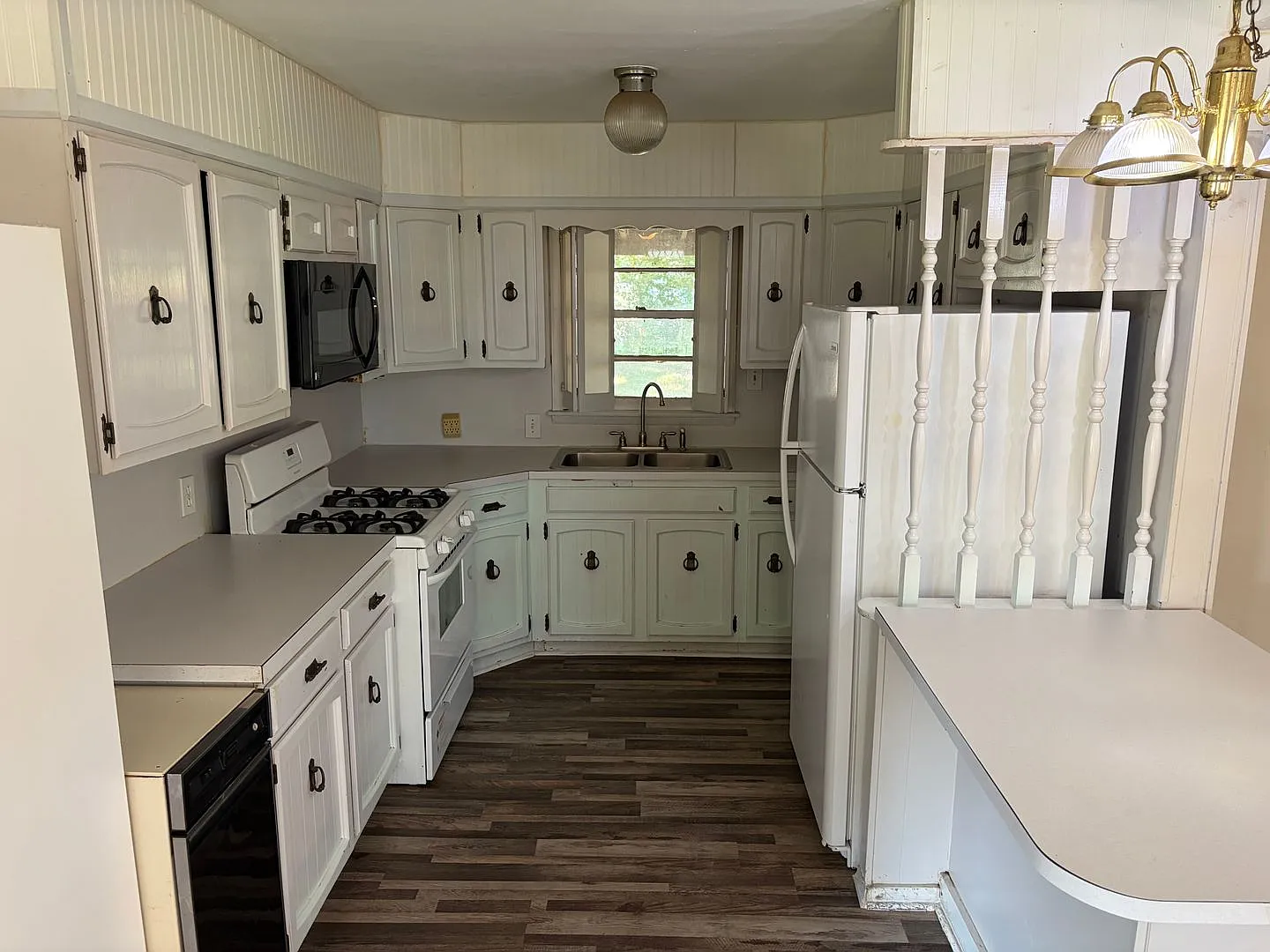 Cozy Old Greenacres Home — Photo 4