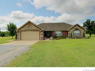 21074 E 330th Rd, Chelsea, OK 74016