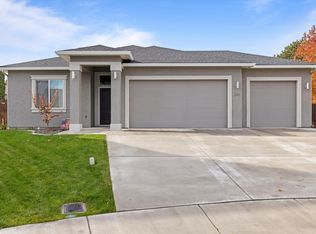 243 Silverleaf Ct, Richland, WA