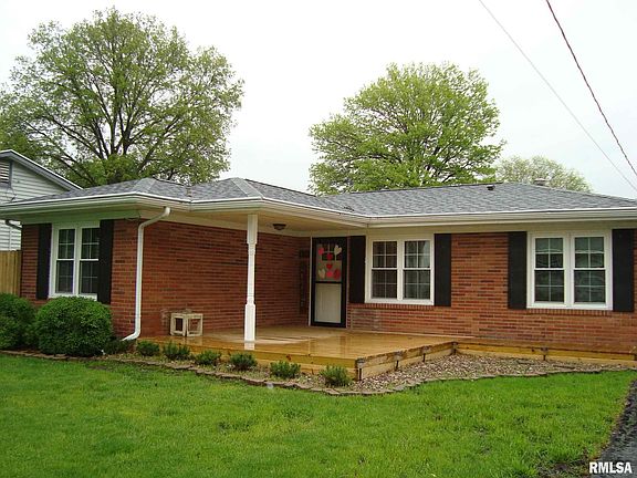 3rd image of 939 S Whitesboro St