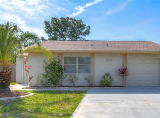 5113 Stonehaven Ct, Tampa, FL 33624