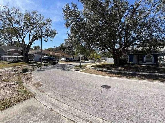 5th image of 2226 Ridgemore Dr