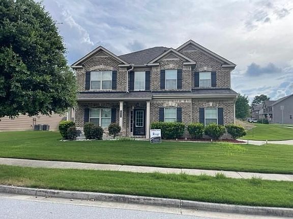 3rd image of 3950 Laurel Falls Dr
