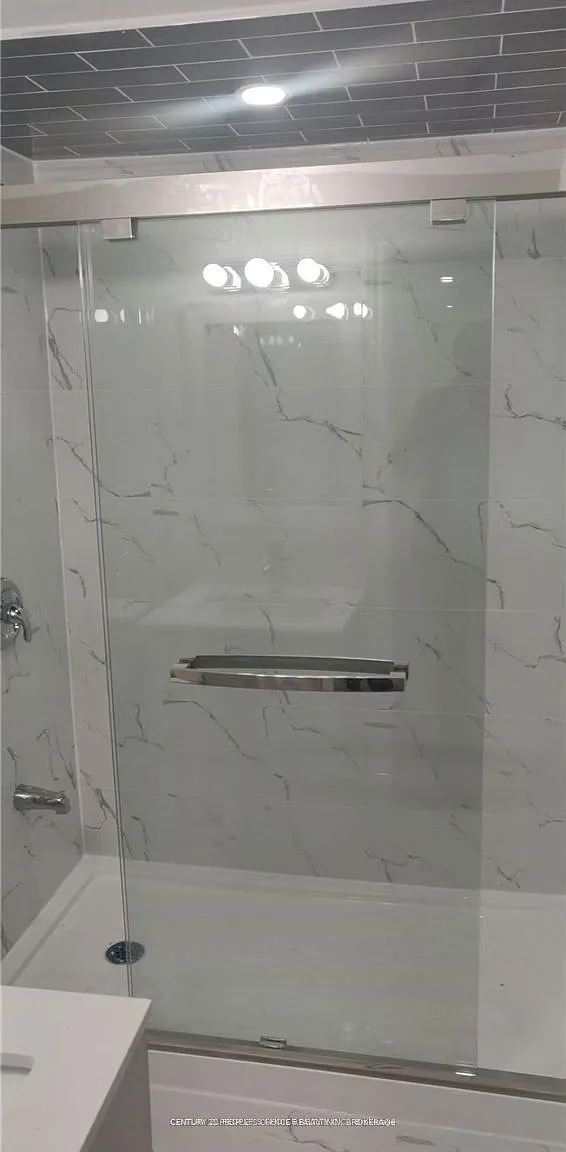 2 bed, $1,790 — Photo 3
