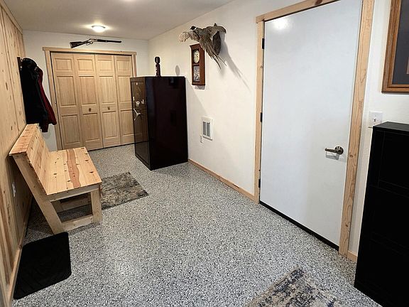 4th image of 612 7th St