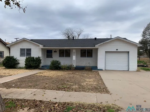 1416 S Avenue F, Portales, NM 88130