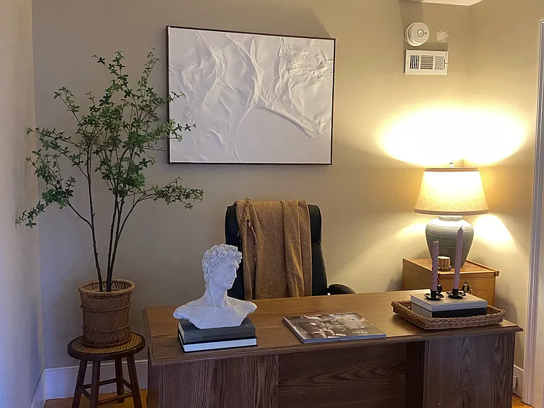 Common room / office space.