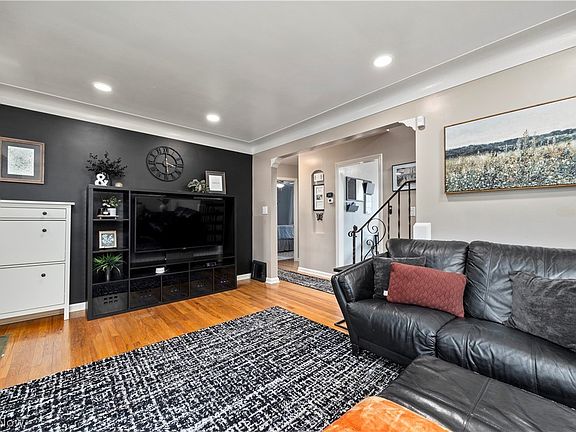 3rd image of 5220 Nan Linn Dr