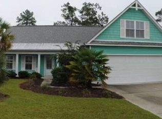 123 S Palm Dr, Winnabow, NC 28479