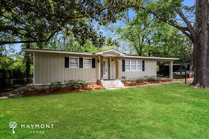 3 bed, 2.0 bath, 1321 sqft, $1,695 — Photo 1