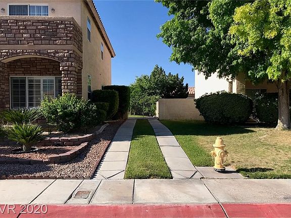 2nd image of 7720 Four Seasons Dr